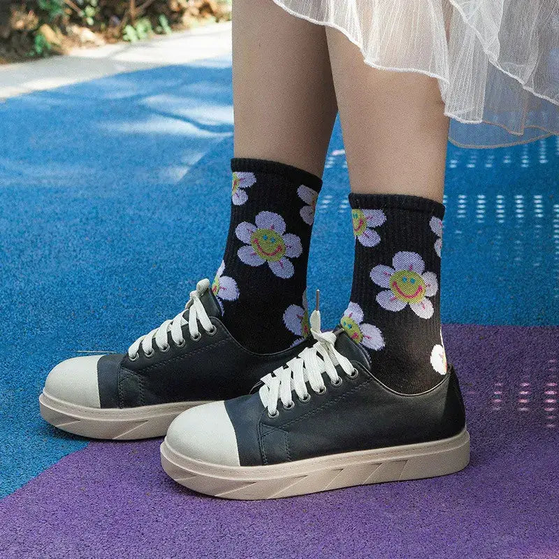 Smiley Face Flower Socks